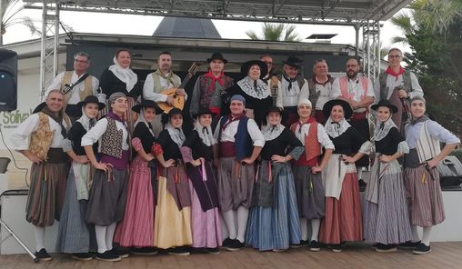 Inca felicita a los Revetlers Des Puig D’Inca en el día en que cumplen   35 años