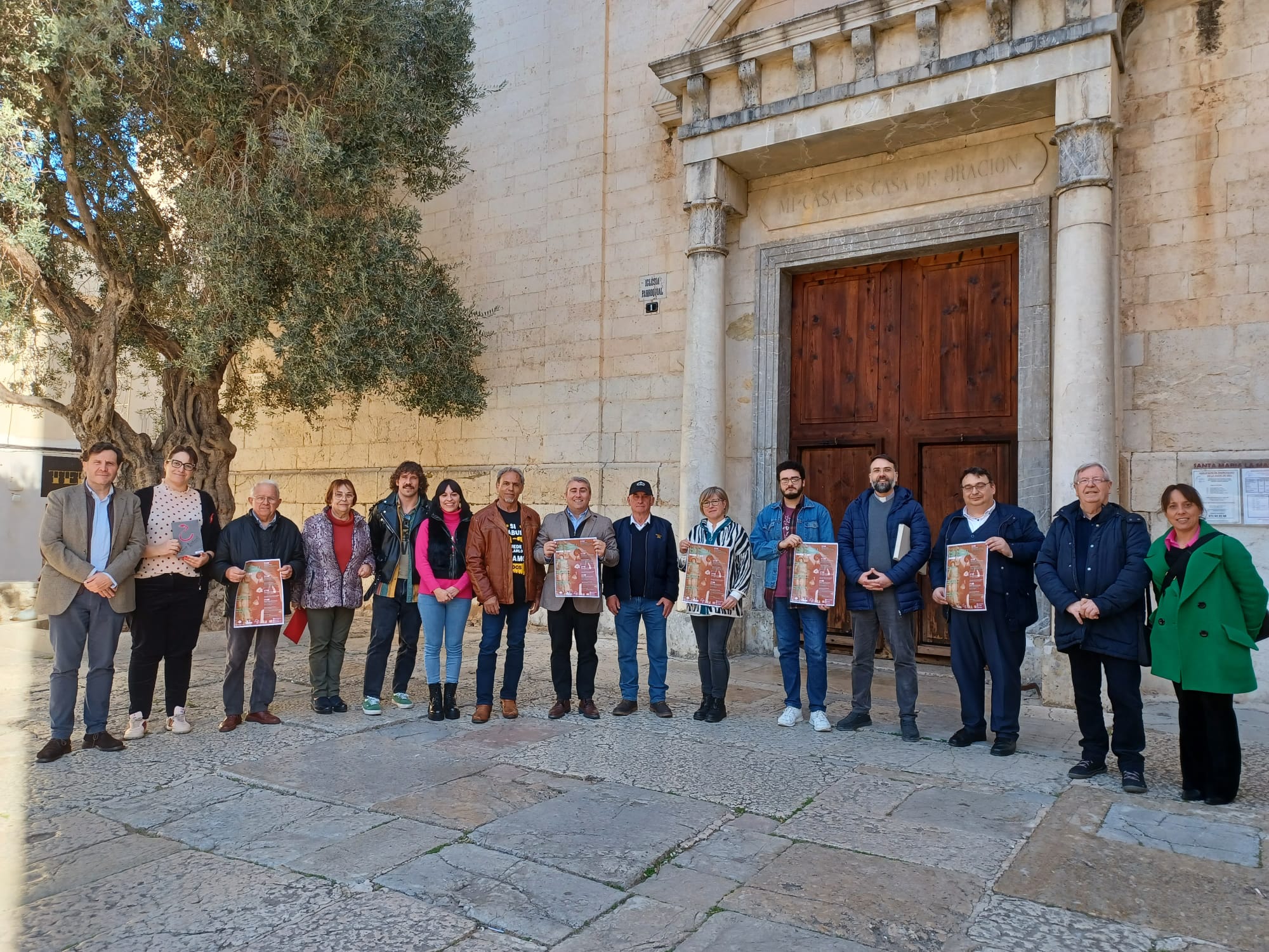 hogueras de San Antonio y San Sebastián