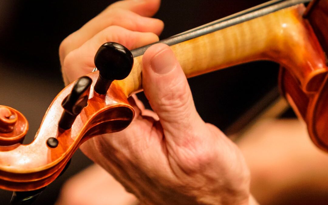 El violinista mallorquín Francisco Fullana protagoniza el cuarto concierto de temporada de la Sinfónica de las Illes Balears