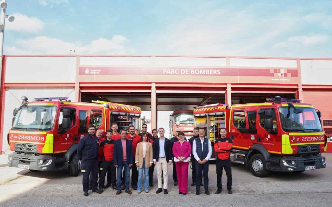 Los Bombers de Mallorca modernizan su flota con dos nuevos camiones