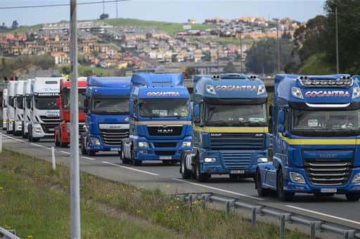 Transporte flexibiliza los tiempos de conducción y descanso de los transportistas de mercancías por carretera