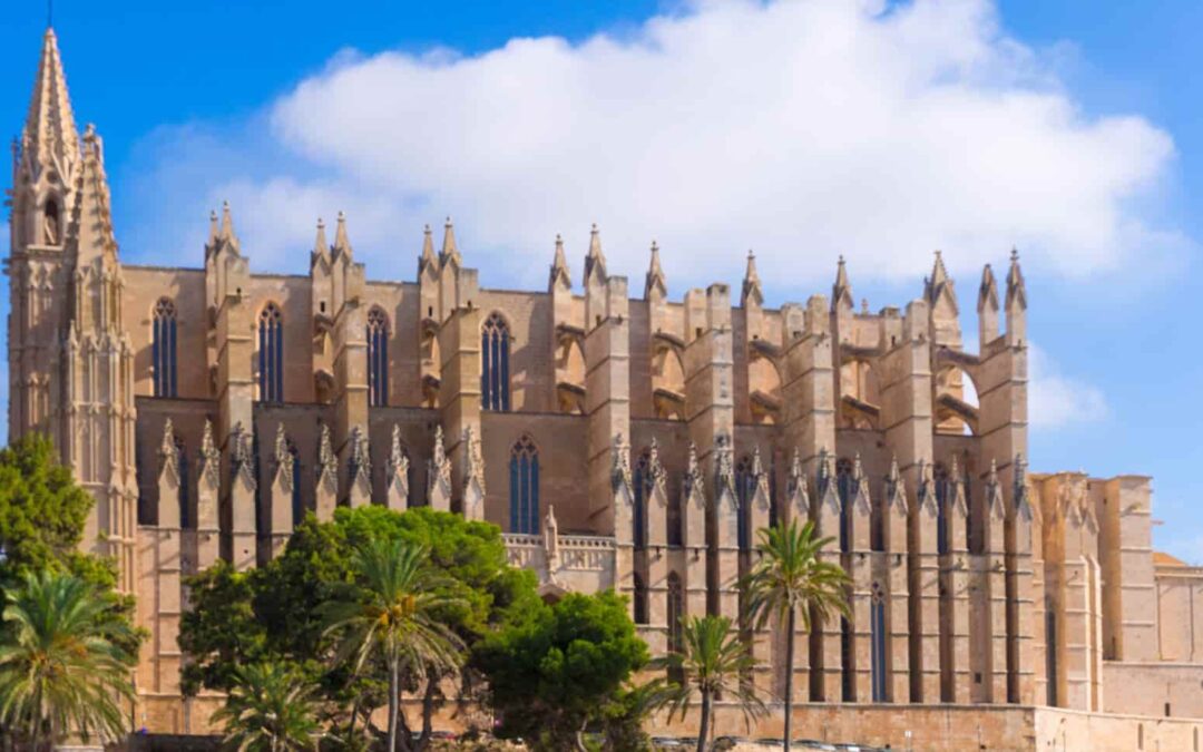 Renovado el patrocinio con el RCD Mallorca para posicionar las Illes Balears como destino turístico ligado al deporte