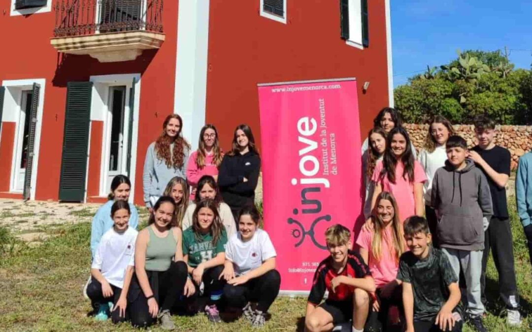Un total de 21 jóvenes de entre 12 y 15 años han disfrutado en Sa Vinyeta la actividad Colònies de Setmana Santa