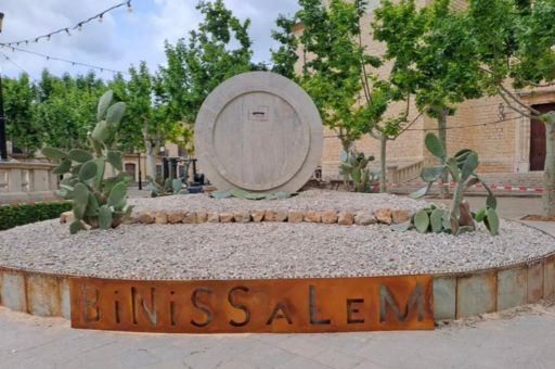 The 21st Binissalem Stone and Crafts Fair will be held on 25 and 26 May 2 Copia de r 62 1