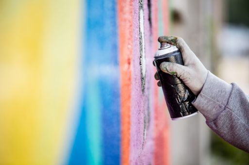 Denunciado un grafitero por infringir la Ley de Seguridad Ciudadana, en Palma