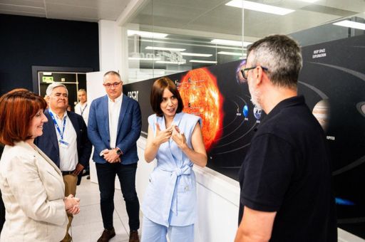 Diana Morant visits the European Centre for Space Astronomy
