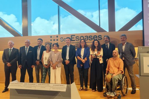 The Regional Minister of Health closes the presentation of the guide ‘360º Accessibility in Hospital Environments’