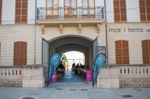 Fira B! 2024 kicks off today with a new edition of Artes Escénicas (Performing Arts)