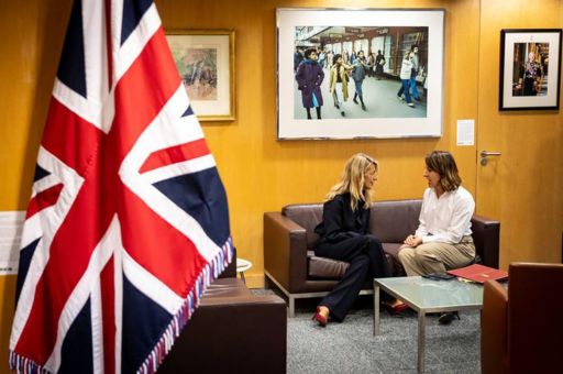 Díaz opens a new stage of bilateral cooperation with the British Minister of Labour of the United Kingdom