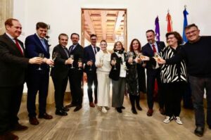 Prohens apuesta por un 2025 con serenidad y diálogo constructivo 2 thursdaydailybulletin 1 1