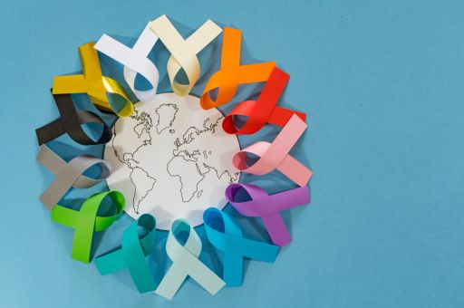 La Conselleria de Salud insta a participar en los programas de detección precoz y a llevar una vida saludable para evitar el cáncer