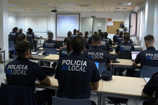El Govern pondrá a disposición de los ayuntamientos de Mallorca, Menorca e Ibiza más de un centenar de policías locales a partir del mes de junio