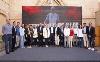 La presidenta Prohens ha asistido a la presentación del proyecto «4 illes, un repte solidari» a beneficio de la asociación ELA Balears y otras entidades