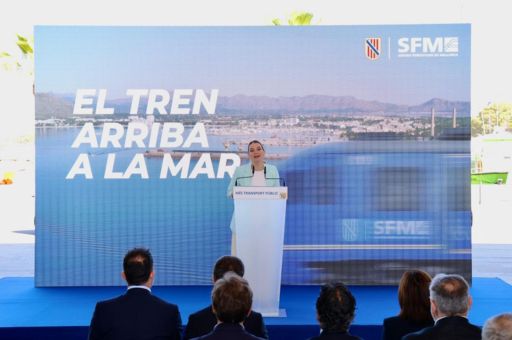 President Prohens Presents the Project for the Future Train Line to Alcúdia, Reaching the Maritime Station