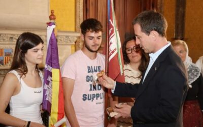 President Galmés receives official invitation to Consell’s centenary celebrations