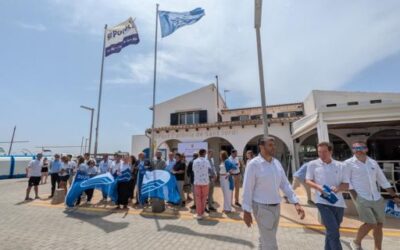 Palma y Sant Llorenç des Cardassar reciben la Mención Especial Nacional en Socorrismo durante el acto de entrega de las Banderas Azules 2025