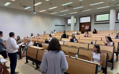 880 docentes se han presentado hoy a las oposiciones de enseñanzas no universitarias