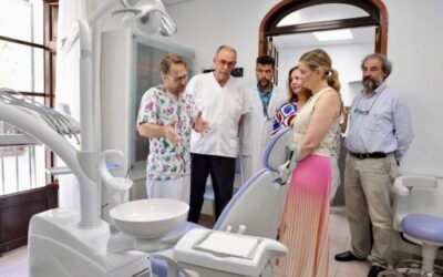 The Dental Clinic for People with Disabilities at Hospital General Treats Around 1,700 Patients a Year