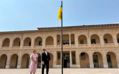 The Consell de Mallorca raises the Ukrainian flag at La Misericòrdia as a show of solidarity with the Ukrainian people