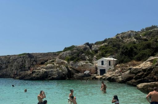 Acuerdo clave para reforzar las comunicaciones en la costa sur de Menorca
