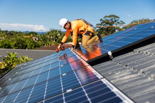 Transición Ecológica asigna 148 millones a 199 proyectos innovadores de energías renovables con almacenamiento