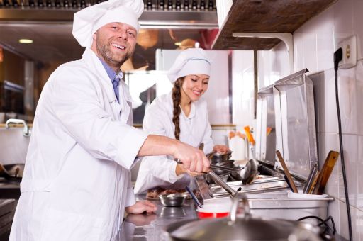 El paro en julio marca su nivel más bajo en 18 años