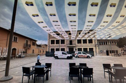 Independent councillor Margarita Llabrés Deyà denounces in Consell the abandonment of reusable banners funded with public money