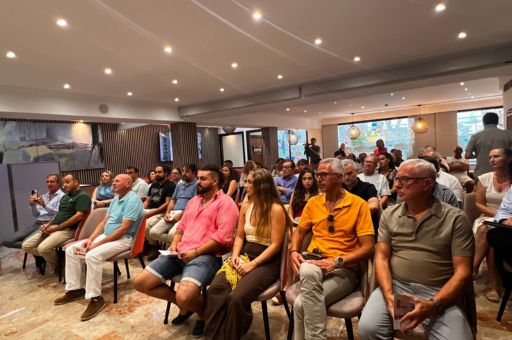 Unió Mallorquina inicia una nueva etapa con un acto multitudinario en Palma