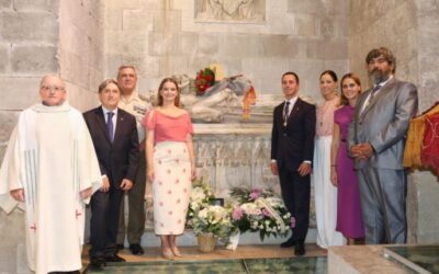 La ofrenda floral a Jaume II reúne a 800 personas en la Diada de Mallorca