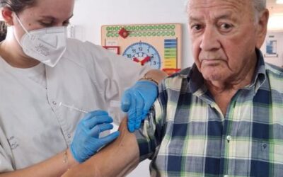 Vaccination Campaign Begins for Influenza and COVID-19 in Balearic Islands’ Care Homes