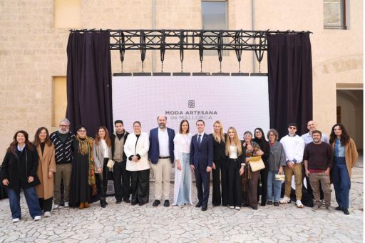 Mallorca unveils its first major Moda Artesana fashion show at the Teatre Principal in Palma and announces its ambassadors