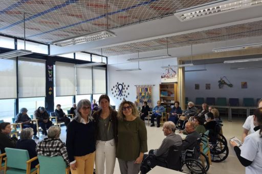 Una veintena de personas participan en Formentera en el taller de gestión emocional para personas mayores de 65 años