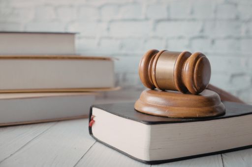 Proyectos de ley en España: qué son y cómo se elaboran hasta su aprobación definitiva