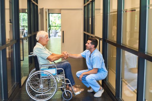 S’unifica la història clínica electrònica a les residències per millorar la coordinació sanitària i sociosanitària